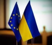 Европска унія сі посилнила свої політичны і економічны односины з Українов